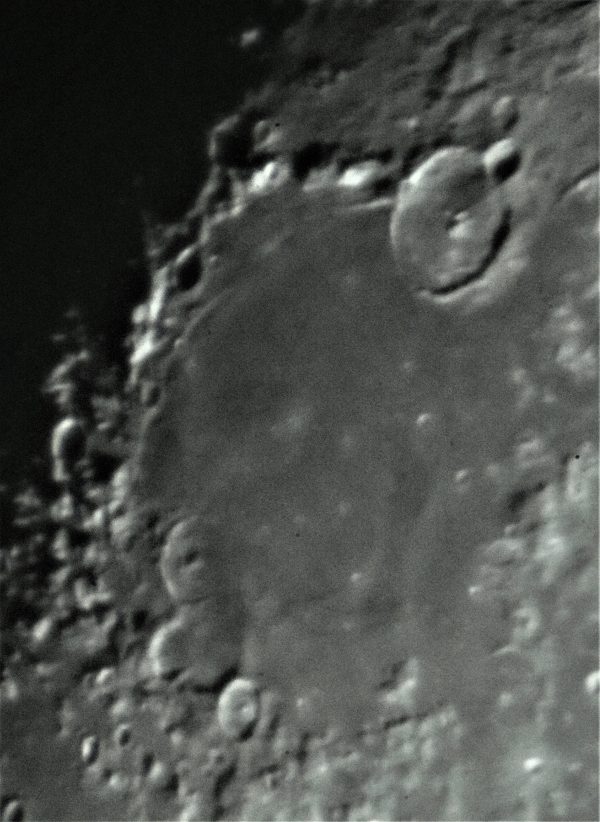 L13 Gassendi Floor-fractured crater (Randall Stevenson)