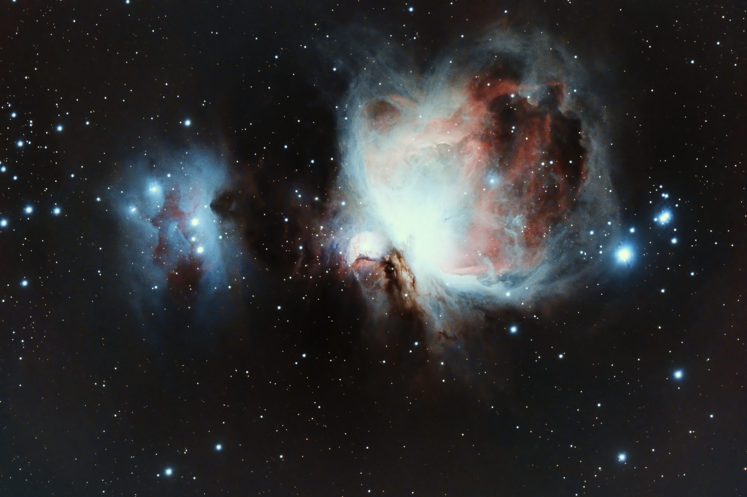 M42 - The Orion Nebula (Pat Devine) October 31st - starting 01:50 BST Edinburgh Bortle 8 zone Celestron RASA 8" ZWO 183mc pro ZWO EAF Optolong L-Pro filter ZWO air pro Sky-Watcher HEQ5 Pro 20*60s lights; with flats, darks and bias Gain 122 at -10C Processed in APP and Pixinsight