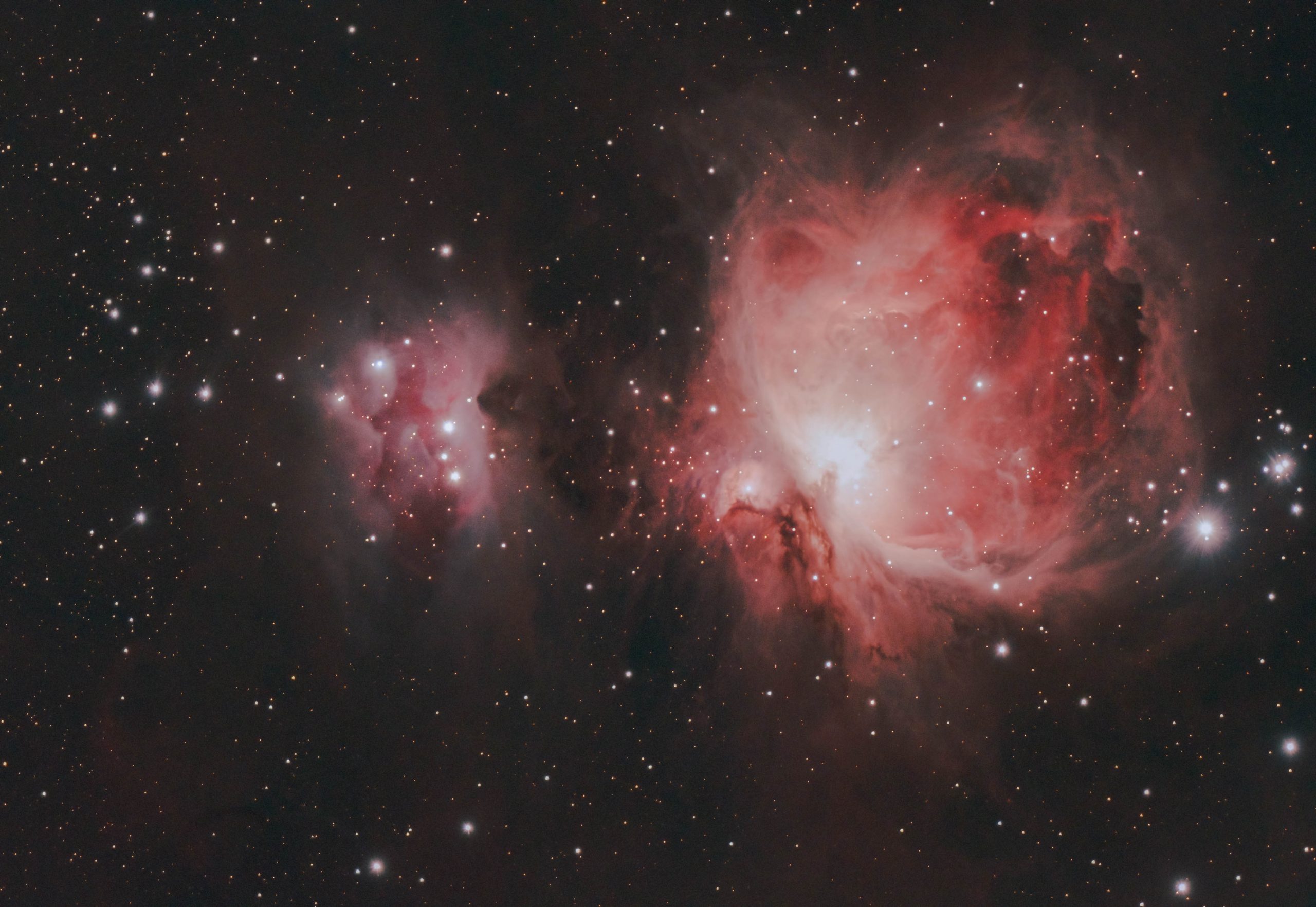 M42 and Running Man (nigel goodman) 200122 102ED 294C 0.75 red. LProMax 120s 121g 30ofs -20C x 34 (1 of 1) Late decision to put the scope out to take advantage of a clear period. Chose the target because it was pointing away from the bright rising Moon. Only managed 34 frames of 120s before the target crossed the Meridian