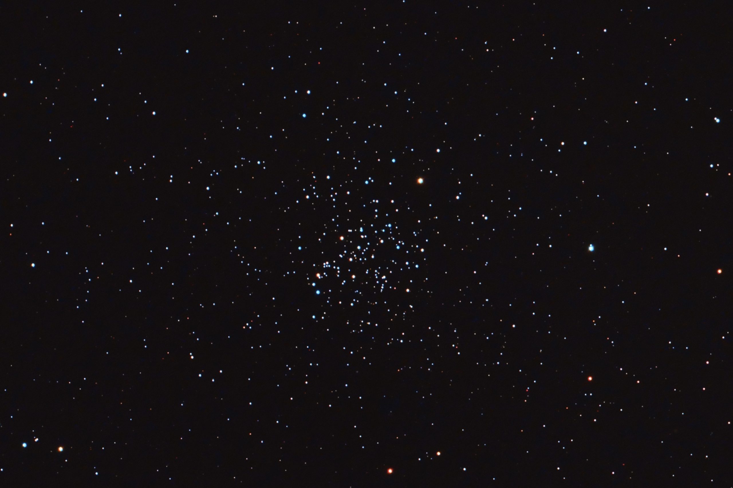 M67 (Pat Devine) January 29th and February 28th 2022 Edinburgh Bortle 7/8 zone Celestron RASA 8" ZWO 183mc pro ZWO EAF IDAS NBZ filter ZWO air pro Sky-Watcher HEQ5 Pro 40 *30s lights with flats, darks and bias Gain 122 at -10C Processed in APP , Pixinsight and Photoshop