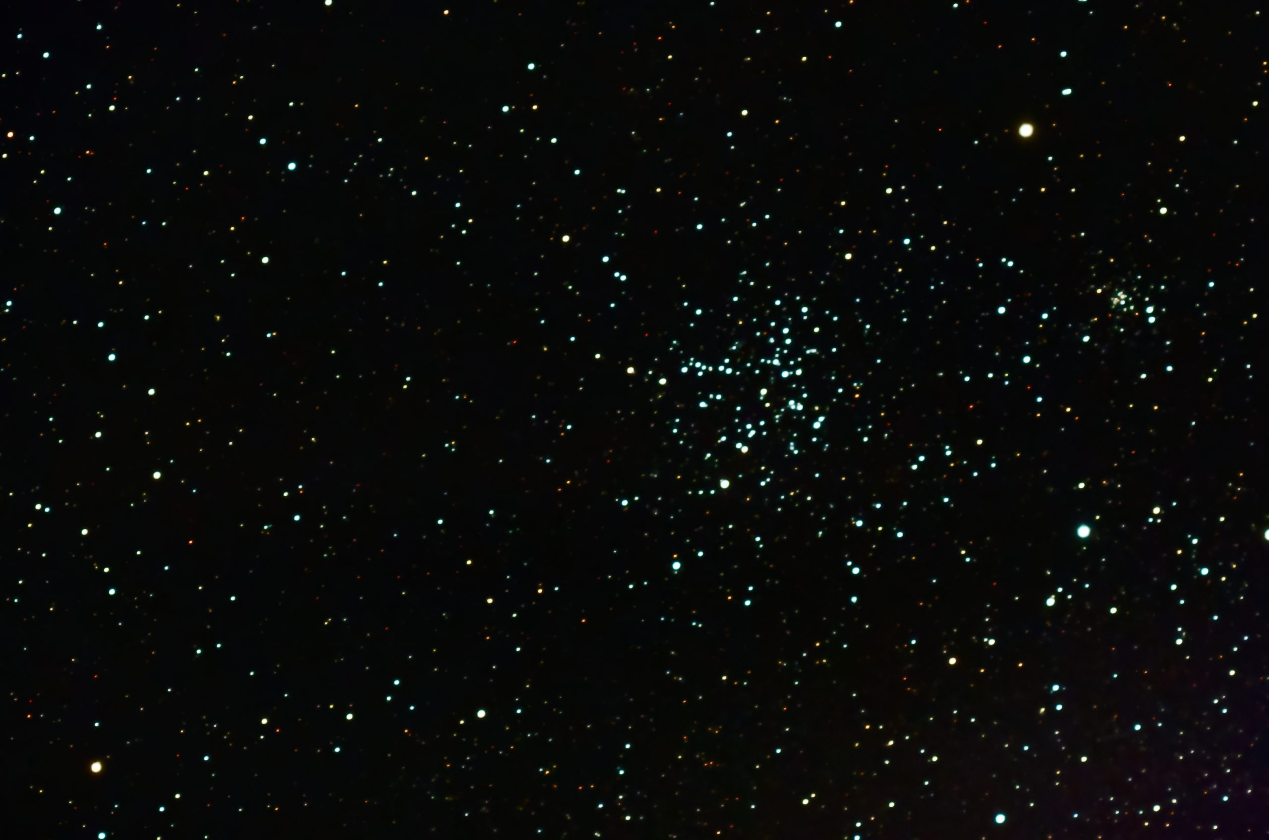M38- starfish cluster (Pat Devine) 6th November 2022 WO RedCat 51 ZWO183mc pro ZWO EAF Optolong L-Pro filter ZWO air pro Sky-Watcher AZ-GTI 10 x 180s Lights, Flats , Darks and Bias. Gain 122 at -10C Processed in Pixinsight and Photoshop