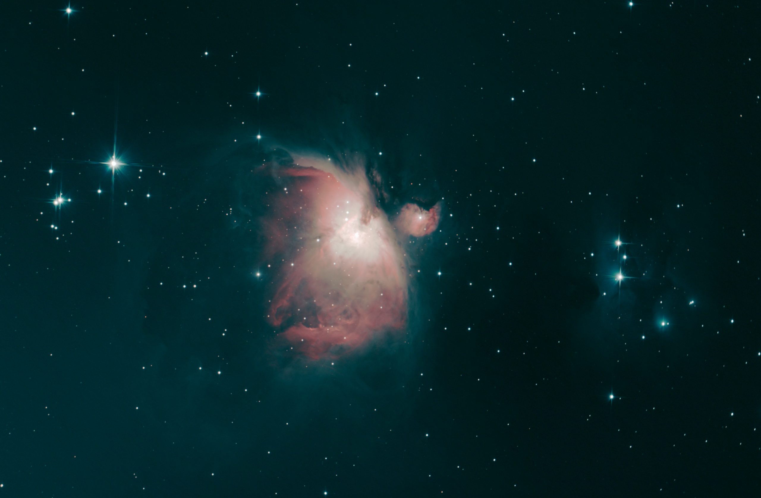 Orion Nebula (Jonathan Anderson) 130PDS Newt on HEQ5pro Canon 600D (mod) w Astronomik CLS filter 270 x 30" = 135mins @ ISO800 Darks, flats and bias DSS stack & GIMP stretch 20/01/2023